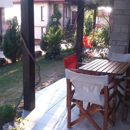 Bay View Villas Kosharitsa 아파트 *