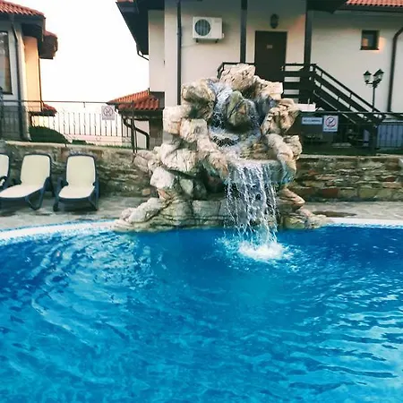 Bay View Villas Kosharitsa *