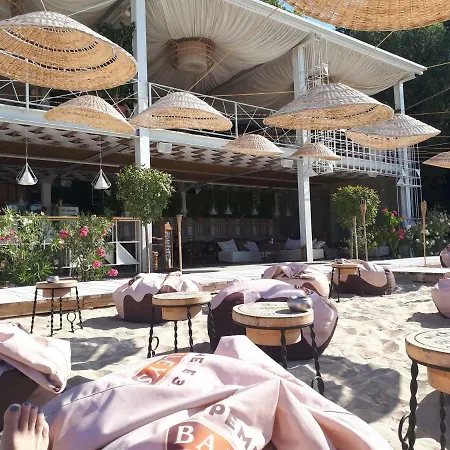 Bay View Villas Kosharitsa *