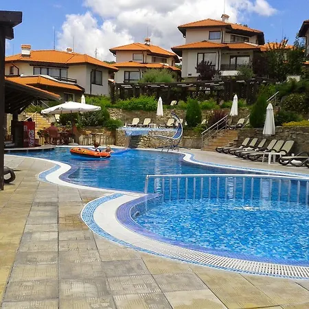 Bay View Villas Kosharitsa *