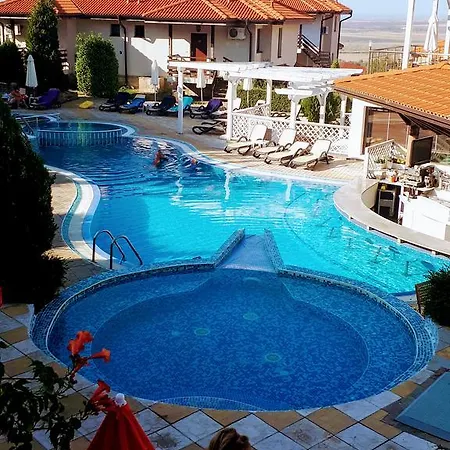 Bay View Villas Kosharitsa Appartement *